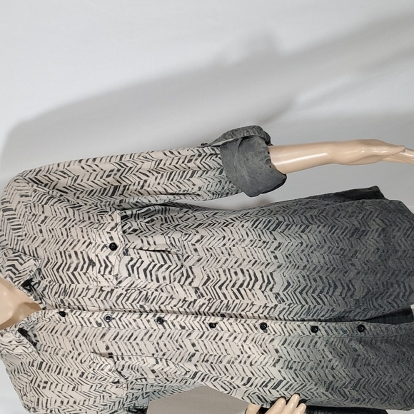 Shirt - Picture 8 of 8